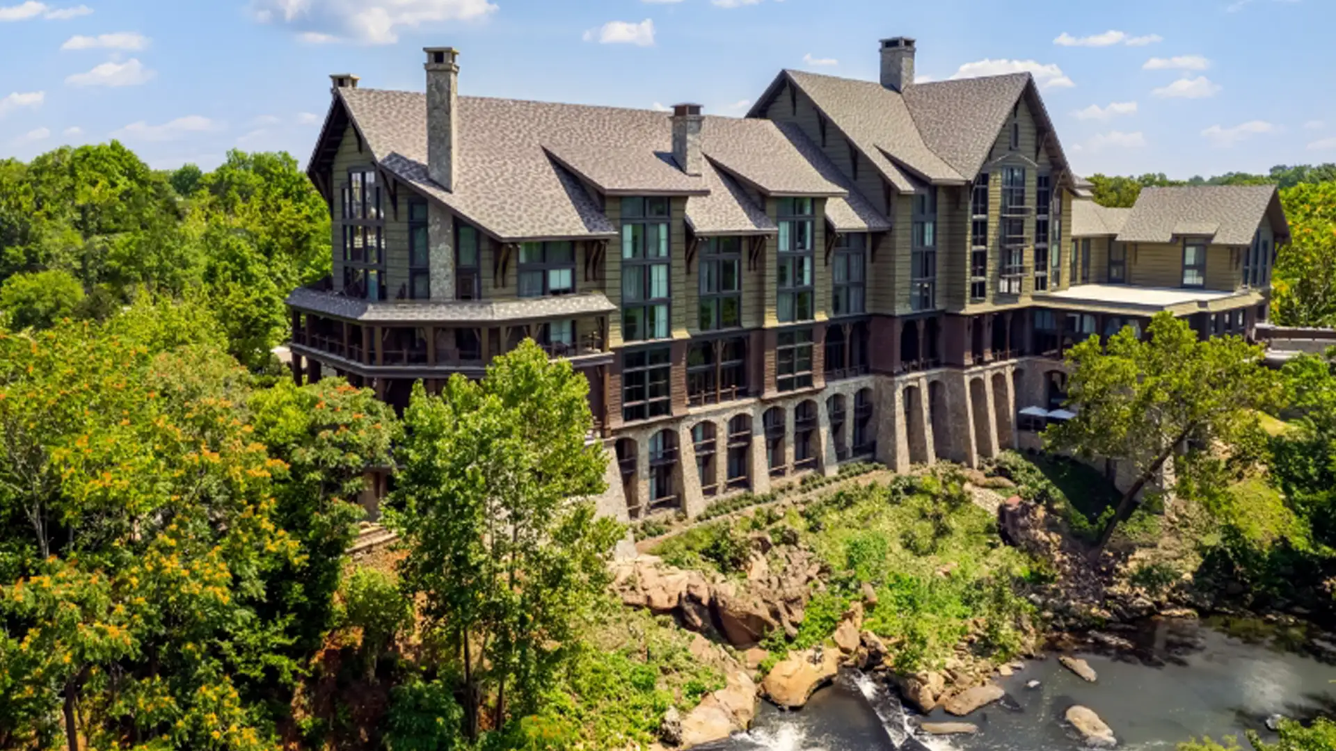 The Grand Bohemian Lodge